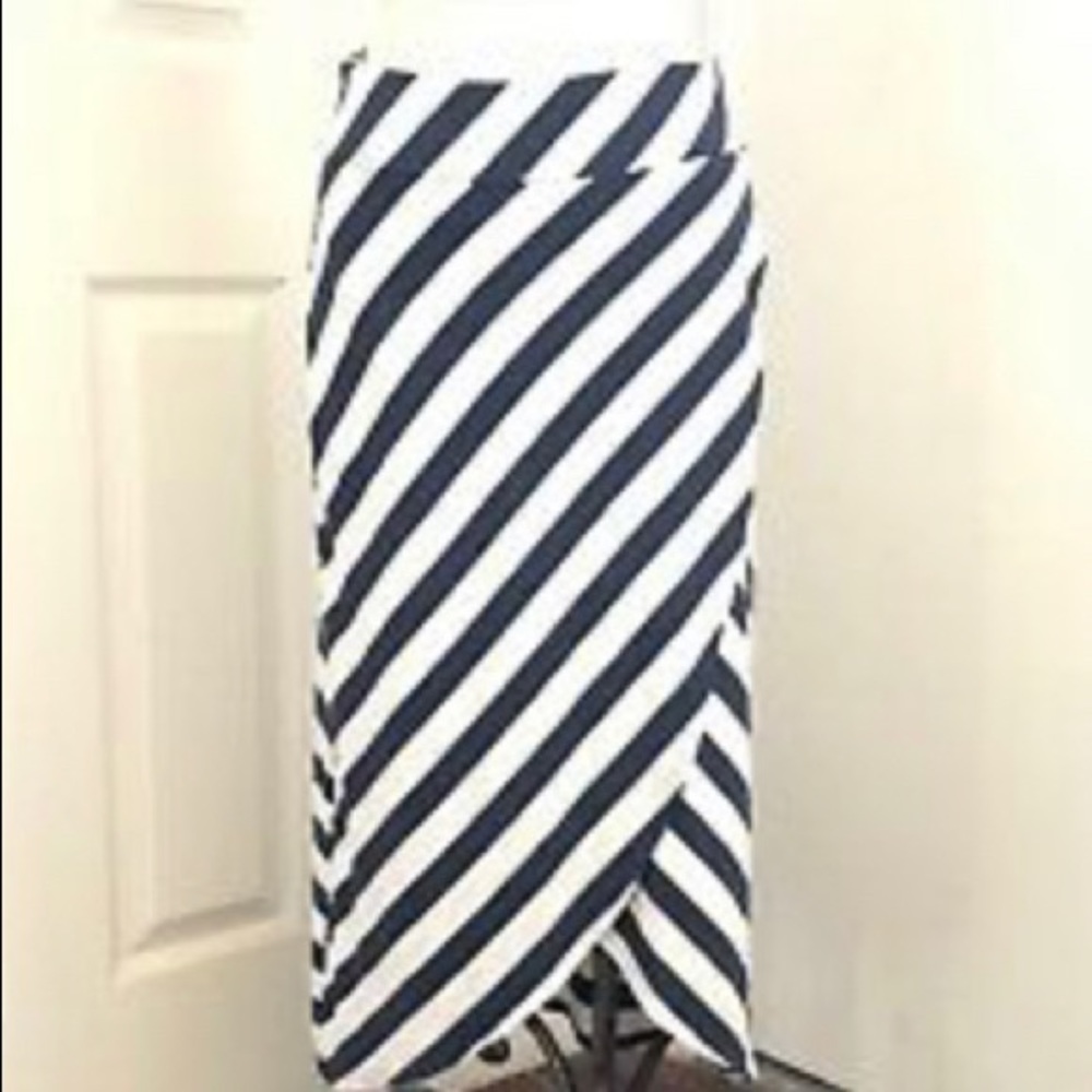 Athleta striped skirt
